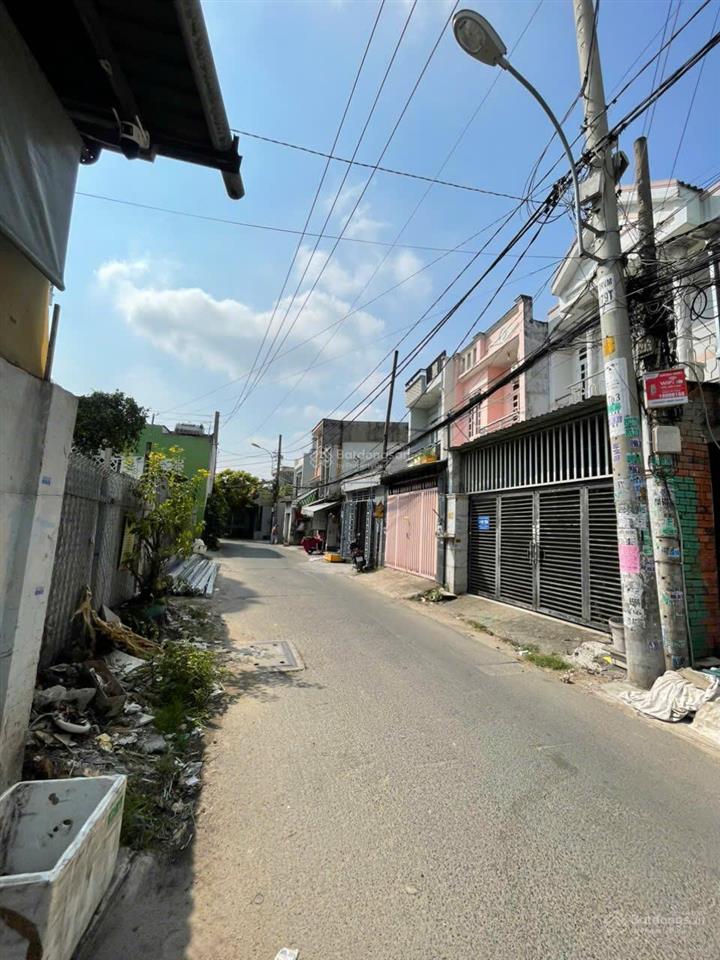 Bán nhà đẹp đường trần văn mười, hóc môn dt 110m2 4 tầng + sân thượng chỉ 8.3 tỷ, 0939 513 ***