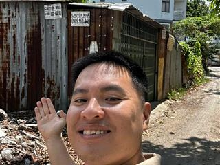 90m ngang 4m  hxh phân lô  20m ra mt đặng thùy trâm