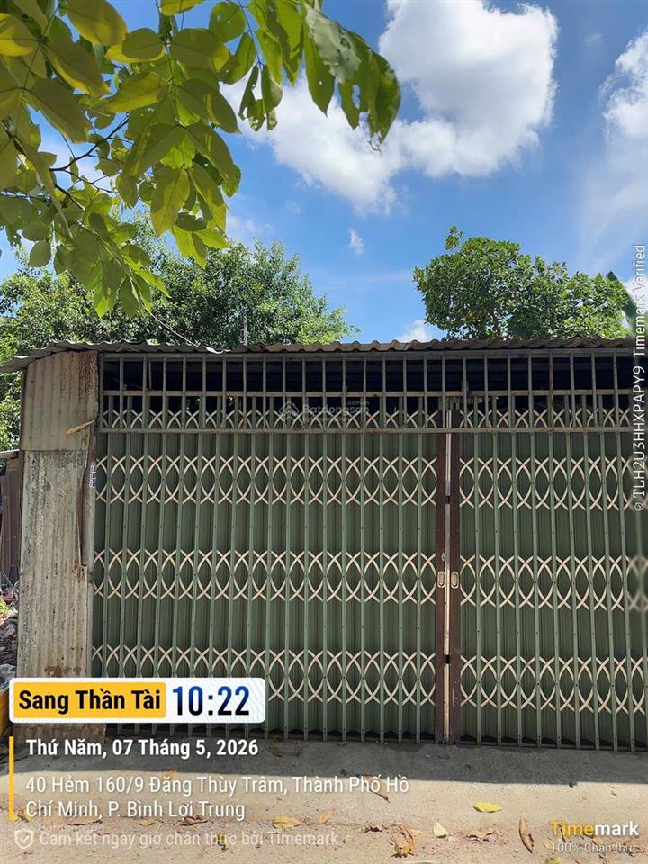 90m ngang 4m  hxh phân lô  20m ra mt đặng thùy trâm