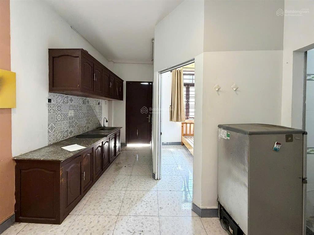 Không có căn so sánh chỉ nhích 12tỷ  toà nhà 6.5 tầng  8 chdv  p.26 bình thạnh 0939 513 ***