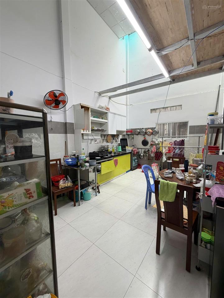 Bán nhà hẻm xe hơi sát mặt tiền ngay chợ bà chiểu, bình thạnh  90m² nở hậu 6,3m  chỉ 8.7 tỷ