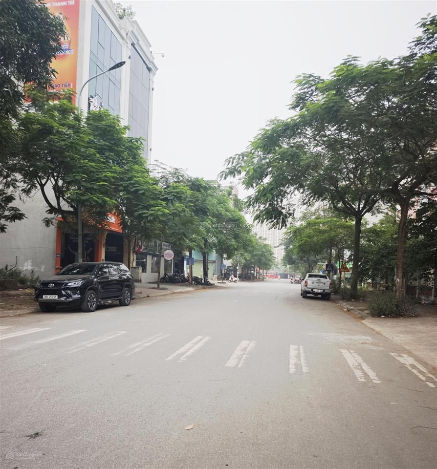 Bán mảnh đất đấu giá tứ hiệp 150m2, vỉa hè, kinh doanh, ô tô tránh, sổ đỏ phân lô, giá 38 tỷ