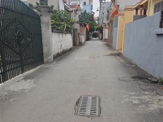 Bán mảnh đất đông mỹ, thanh trì 80m2, đường thông xe 7 chỗ vào đất, giá 7,6 tỷ