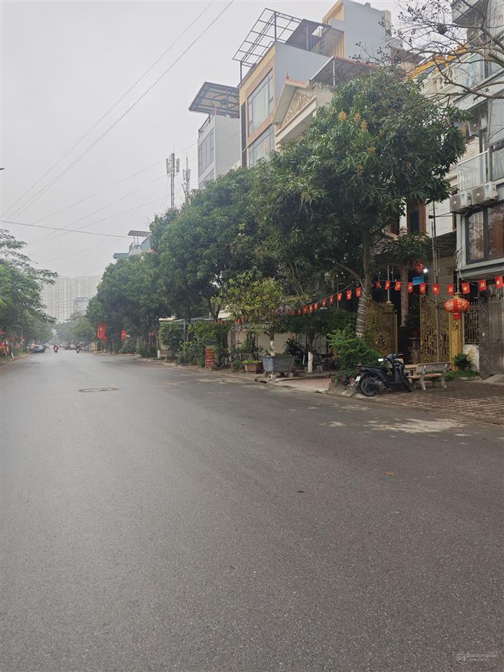 Bán mảnh đất đấu giá tứ hiệp, xã thanh trì 160m2, vỉa hè, kinh doanh, ô tô tránh, giá 27,5 tỷ