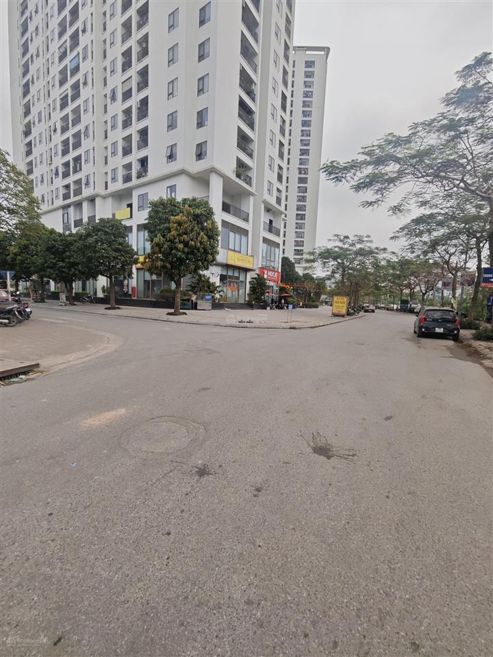 Bán đất tái định cư tứ hiệp  thanh trì, 60m2, phân lô, vỉa hè, ô tô tránh, kinh doanh, giá 15,3 tỷ