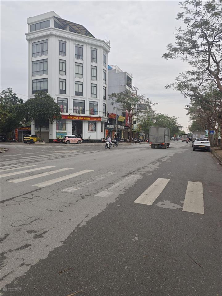 Bán 110m2 đất vị trí kim cương mặt đường vũ lăng thanh trì, vỉa hè, kinh doanh, giá 37 tỷ