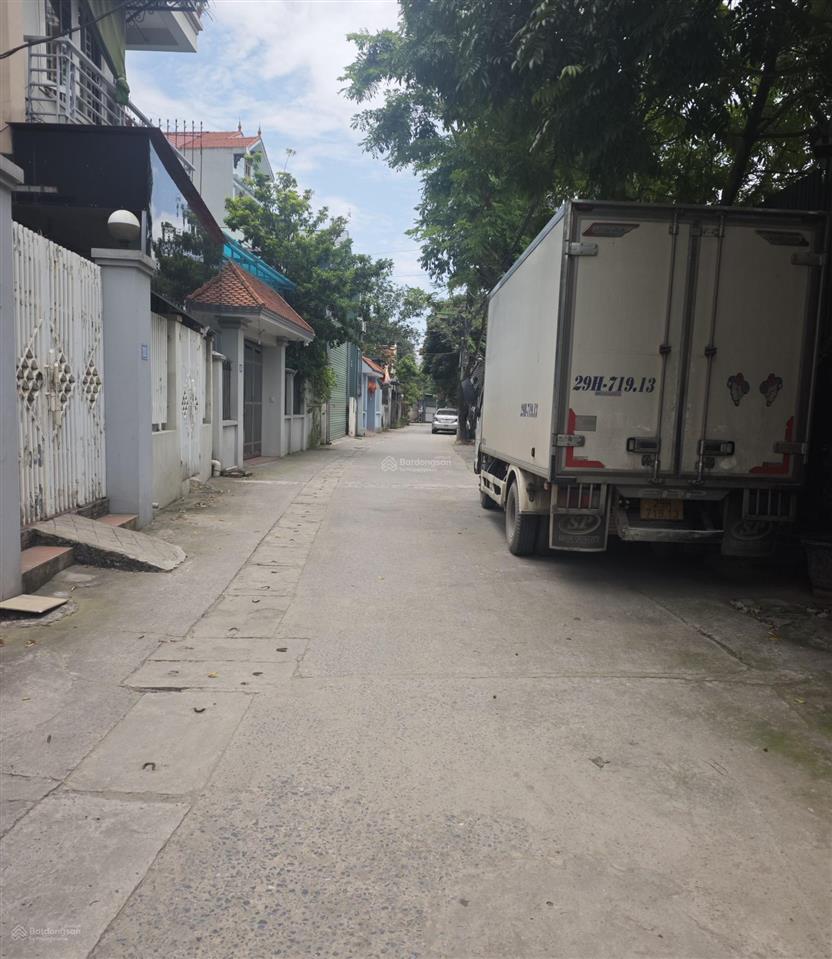 Bán mảnh đất 400m2 tại liên ninh, thanh trì, đường thông, ô tô tránh, sổ đỏ siêu đẹp, giá 40 tỷ