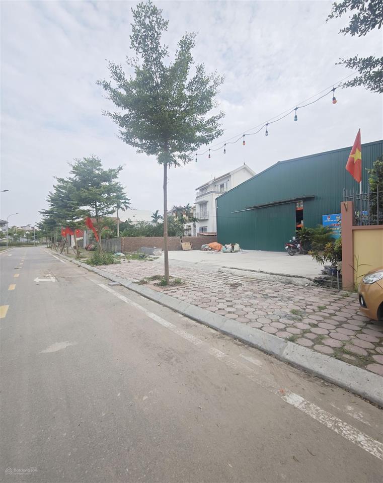Bán mảnh đất 410m2, ngũ hiệp, thanh trì, mặt đường ô tô tránh, giá 32,8 tỷ