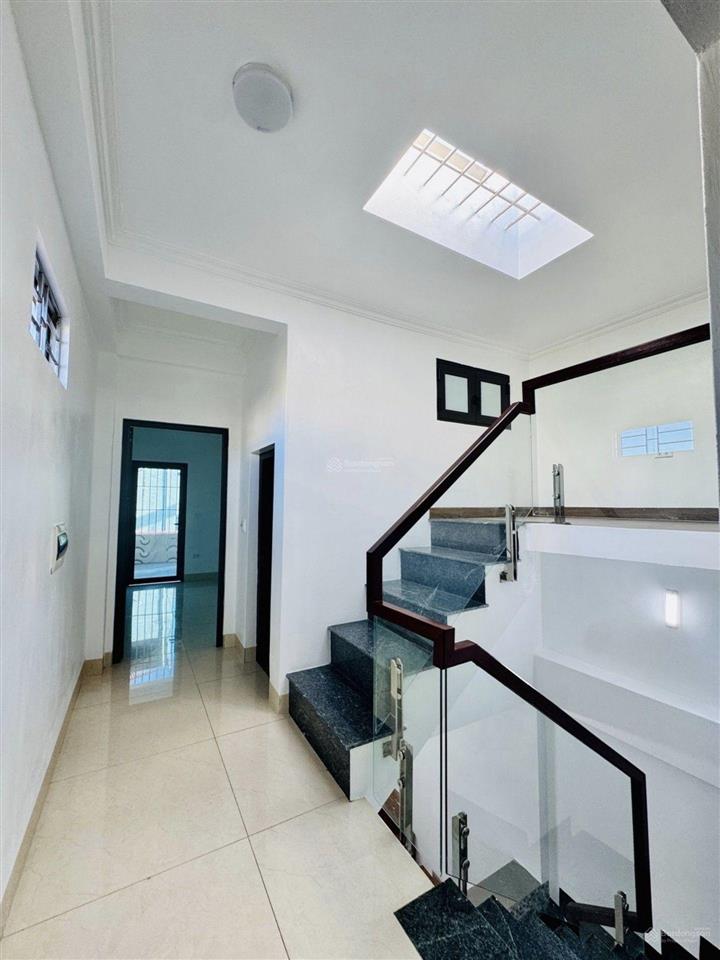 Bán nhà đông mỹ, thanh trì, 66m2, 3 tầng, dân tự xây, full nội thất, giá chỉ 5.5 tỷ
