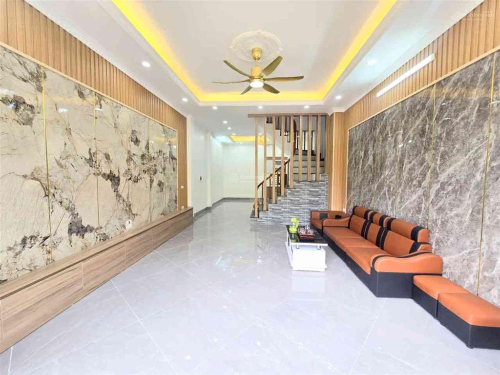 Bán nhà đông mỹ, thanh trì 48m2, 4 tầng, xây mới, độc lập, giá 4.8 tỷ