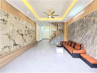 Bán nhà đông mỹ, thanh trì 48m2, 4 tầng, xây mới, độc lập, giá 4.8 tỷ