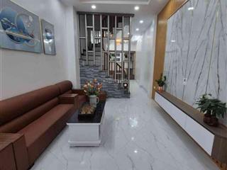 Bán nhà mới đông mỹ, thanh trì, 40m2, 4 tầng, sát trục chính kinh doanh, ô tô tránh, giá 4.9 tỷ
