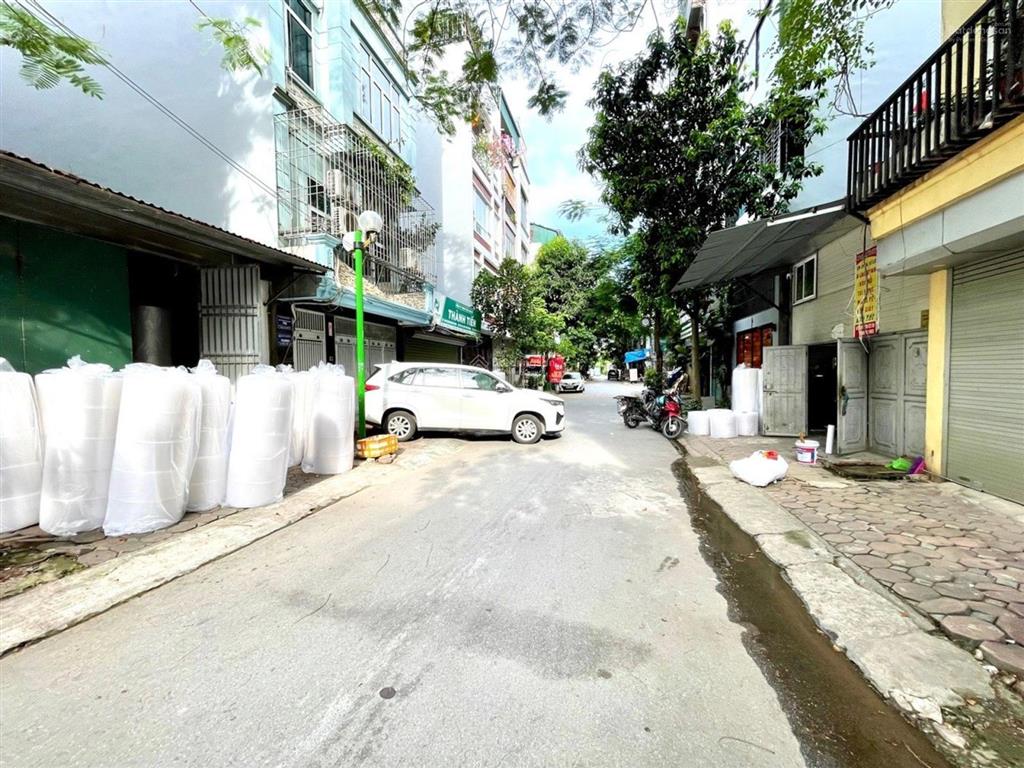 Bán mảnh đất tmdv tây nam linh đàm, 60m2, sổ đỏ phân lô, vỉa hè, kinh doanh, giá 16.5 tỷ