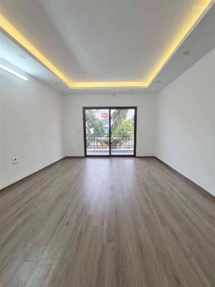 Bán nhà mới xây độc lập đông mỹ  vạn phúc, thanh trì 42m2, 4 tầng, ngõ ô tô, giá 5.3 tỷ