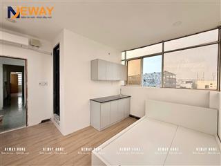 Cho thuê phòng studio mới view kính cửa sổ trời rộng gần ngã tư bốn xã