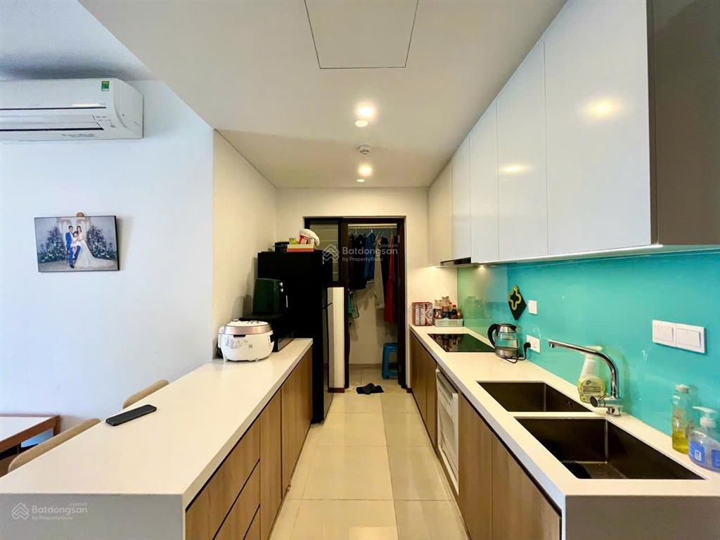 Cho thuê căn 2pn lầu cao view sông đông nam  21 triệu/th  one verandah