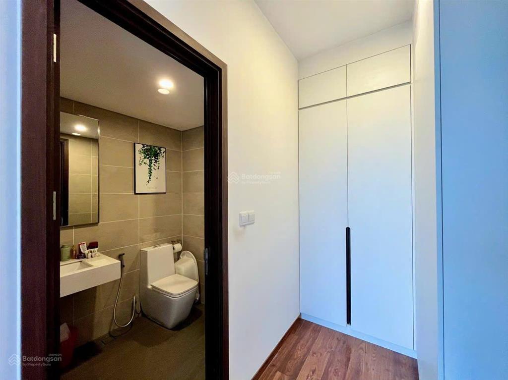 Cho thuê căn 2pn lầu cao view sông đông nam  21 triệu/th  one verandah