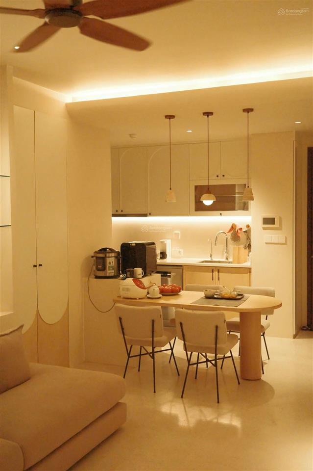 Bán căn 3pn view sông quận 1 one verandah giá tốt  10.8 tỷ bao hết, sổ hồng sẵn