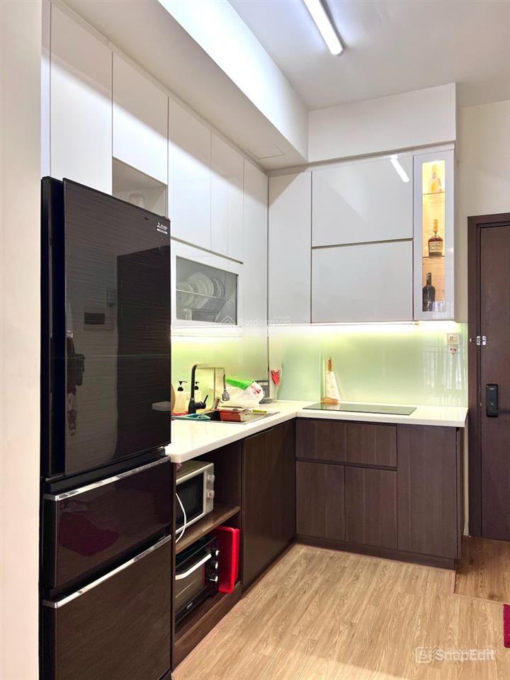 Bán căn 1pn+ giá tốt 6.1 tỷ all in  the sun avenue, lầu cao view sông thoáng mát.