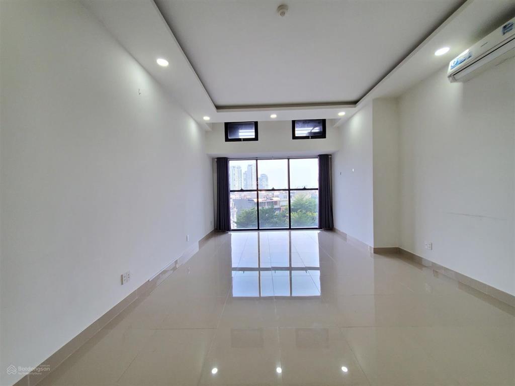 Bán officetel, layout vuông vức, sổ hồng sẵn  the sun avenue giá đầu tư 3.95 tỷ bao hết