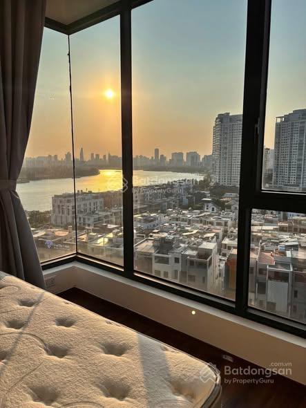 Bán căn góc 2pn view sông q1 duy nhất giá 8.5 tỷ bao hết thuế phí sang tên  one verandah