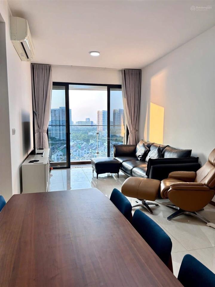 Bán căn góc 2pn view sông q1, trục căn hiếm, giá chỉ 8,5 tỷ bao hết thuế phí  one verandah