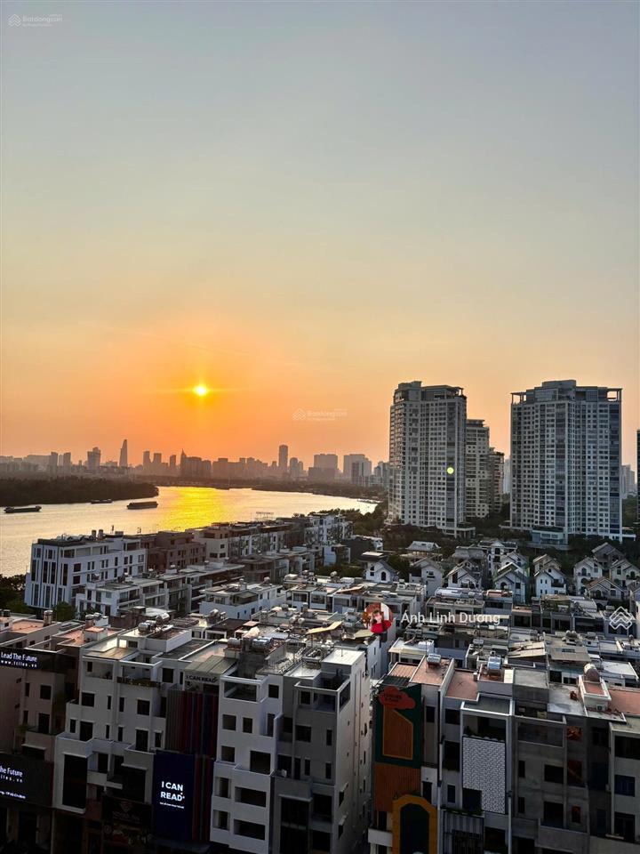 Bán căn góc 2pn view sông q1, trục căn hiếm, giá chỉ 8,5 tỷ bao hết thuế phí  one verandah