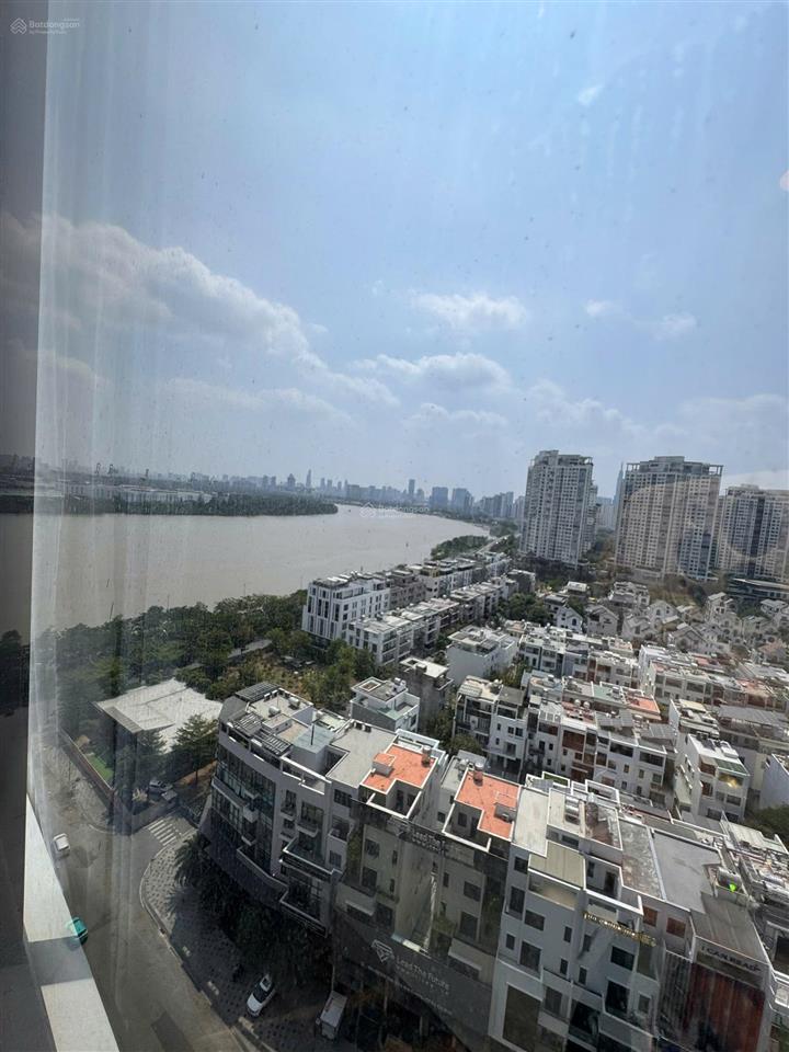 One verandah  cho thuê 3pn full nội thất mới 100%, tầng cao view sông chill