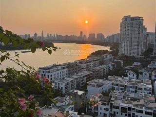 One verandah  cho thuê 3pn full nội thất mới 100%, tầng cao view sông chill