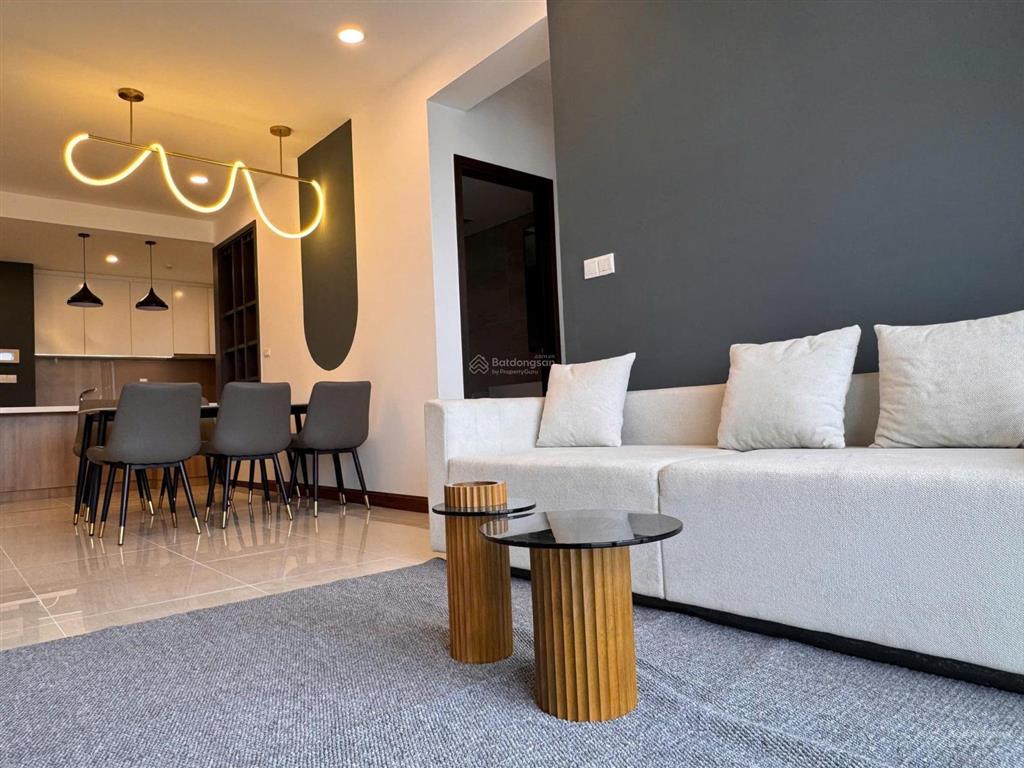 One verandah  cho thuê 3pn full nội thất mới 100%, tầng cao view sông chill