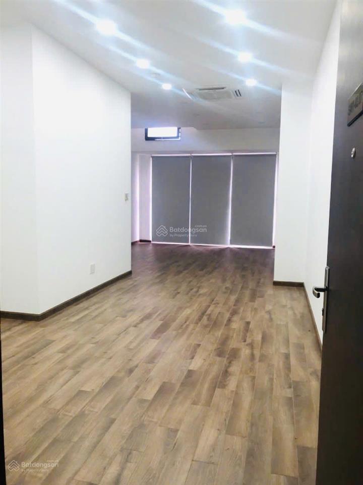 The sun avenue  trống sẵn cho thuê văn phòng 48m2 giá chỉ 11.8 triệu