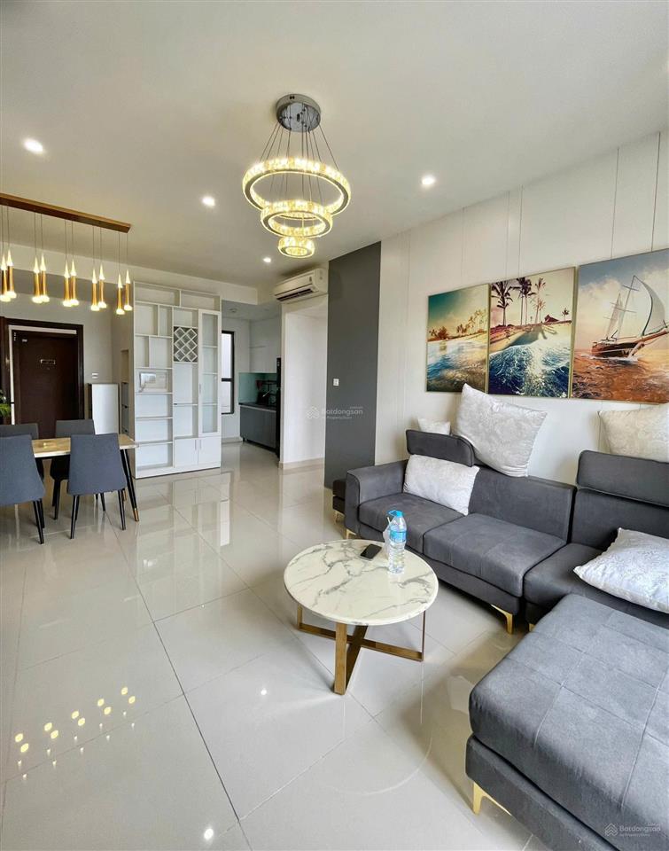 Cho thuê 3pn full nội thất đẹp, lầu cao view sông thoáng mát  the sun avenue giá tốt 22 triệu/th