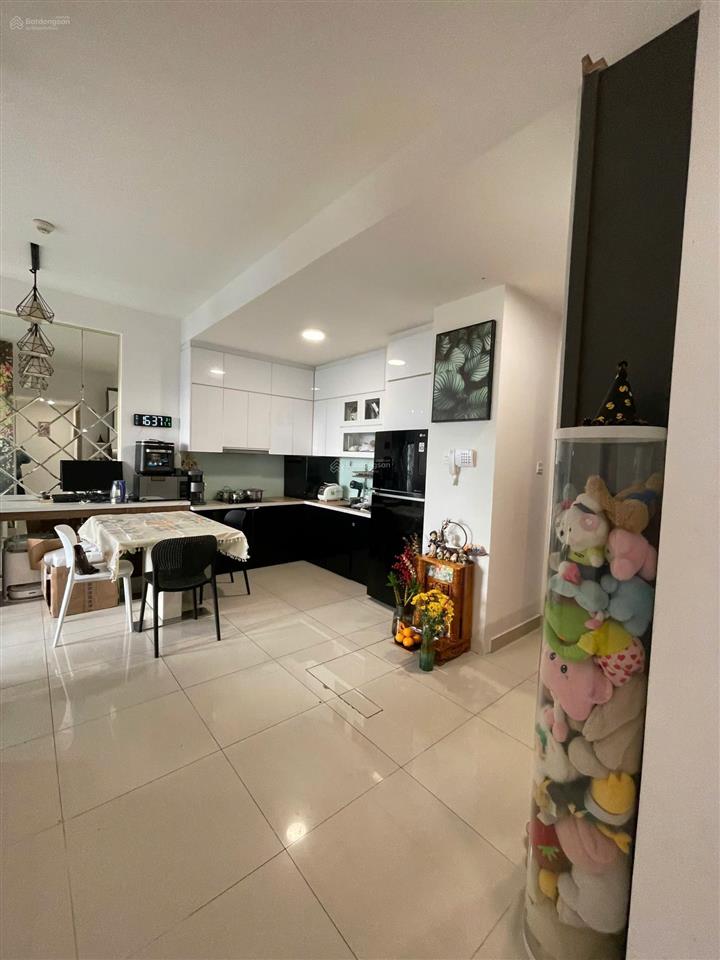 Cho thuê 2pn full nội thất đẹp lầu cao view landmark 81 chill, giá chỉ 18,5 tr/th  the sun avenue