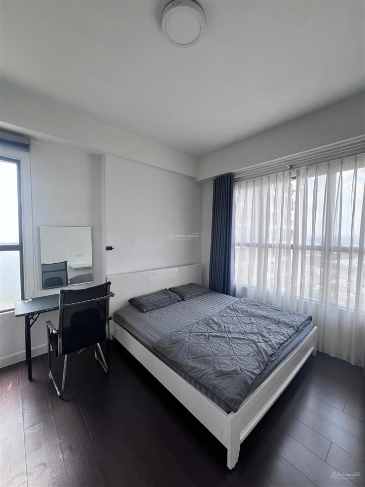 Giảm giá cho thuê nhanh căn 3pn giá chỉ 19 triệu  the sun avenue, view landmark 81 chill