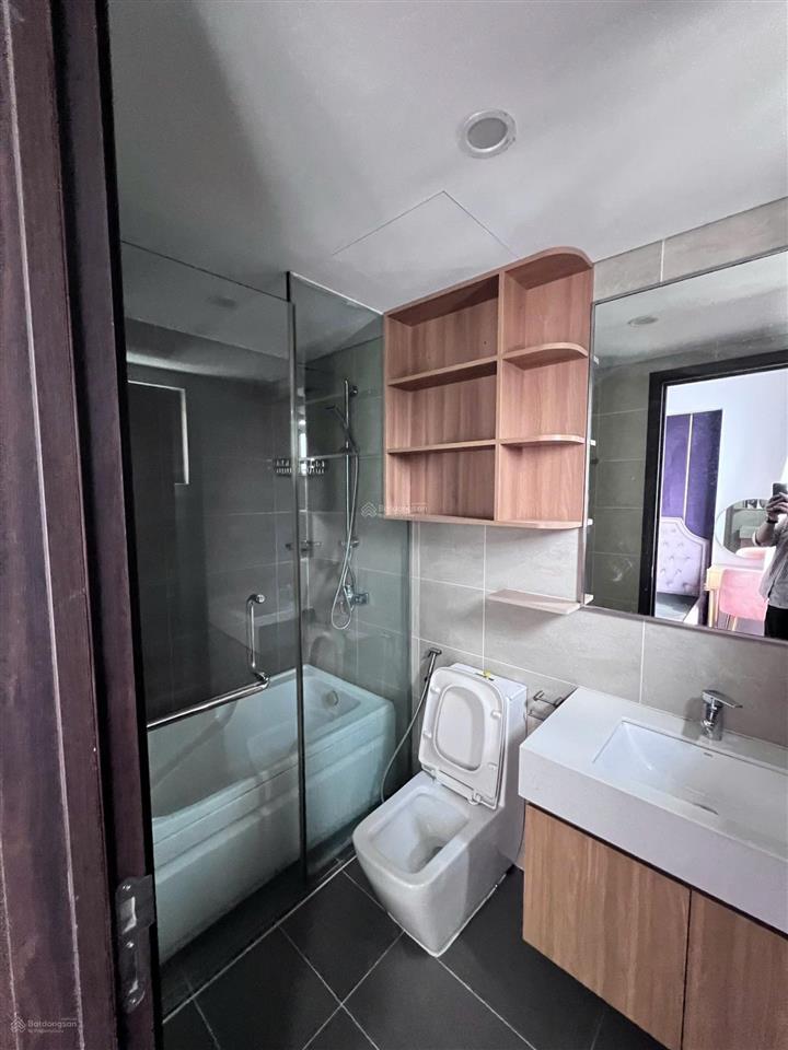 Bán nhanh trong t8, căn 2pn view sông q1 có gu  one verandah  7,75 tỷ bao hết thuế phí sang tên