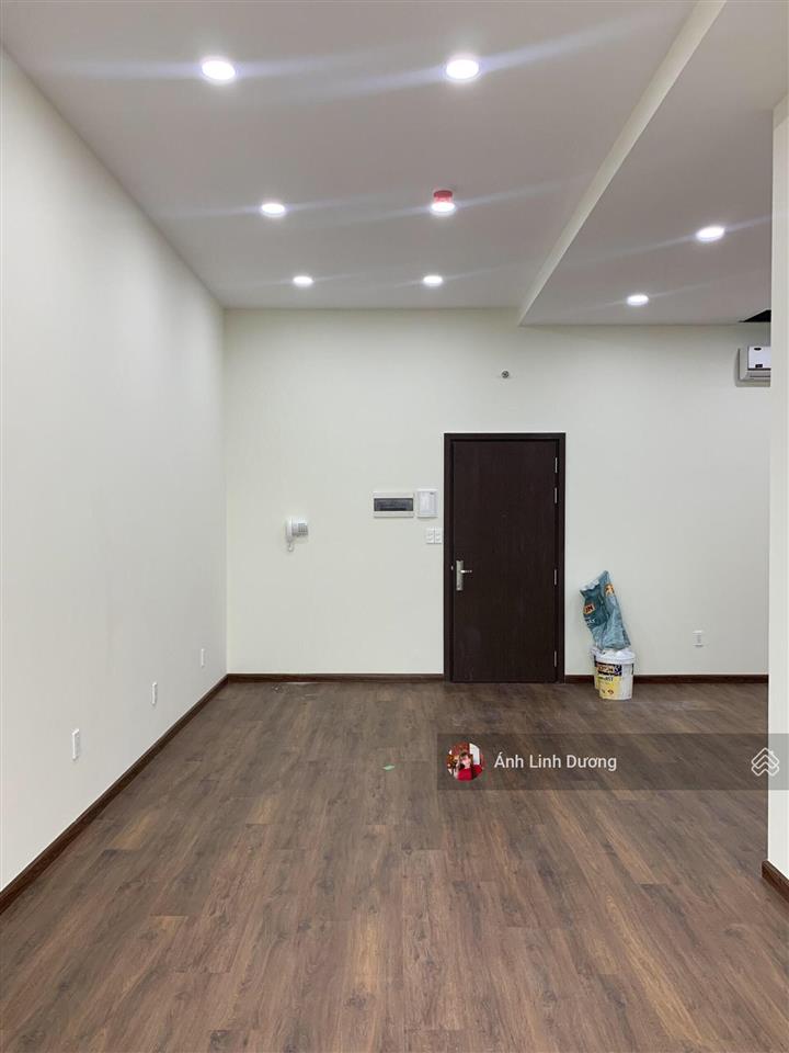 Bán officetel 48m2 giá chỉ 4.05 tỷ bao hết  the sun avenue. sẵn sổ hồng lâu dài