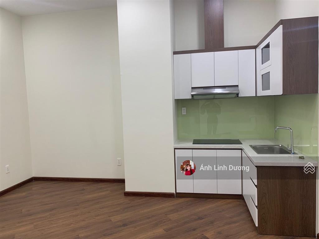 Bán officetel 48m2 giá chỉ 4.05 tỷ bao hết  the sun avenue. sẵn sổ hồng lâu dài