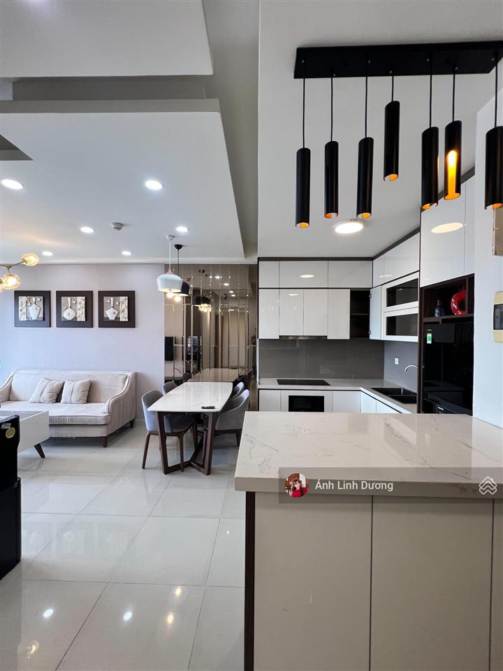 Cho thuê căn 2pn nhà đẹp view đảo kim cương  the sun avenue, trống sẵn vào ngay