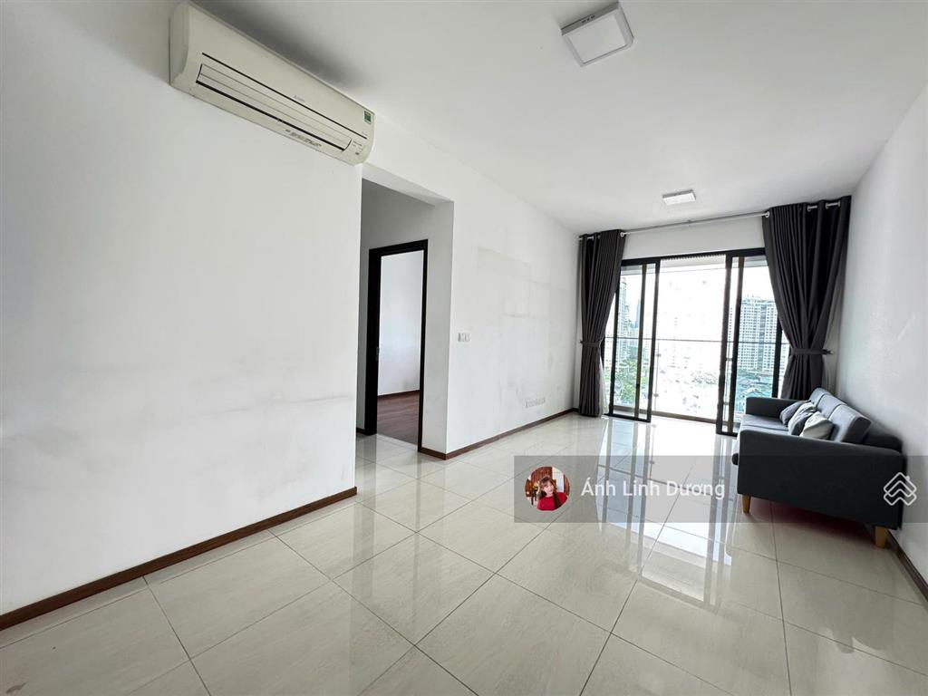 Bán căn 2pn lầu cao view sông q1, giá tốt 8,1 tỷ bao, sổ sẵn  one verandah