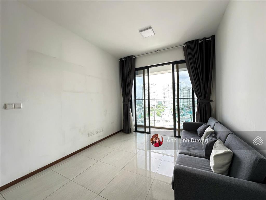 Bán căn 2pn lầu cao view sông q1, giá tốt 8,1 tỷ bao, sổ sẵn  one verandah
