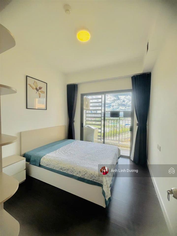 Cho thuê căn góc 3pn, tháp trung tâm s5  the sun avenue giá chỉ 21 triệu, trống sẵn vào ngay