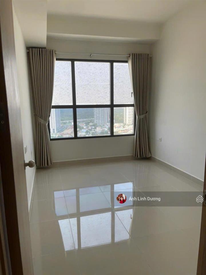 Giảm giá bán nhanh căn 1pn giá chỉ 4.29 tỷ bao hết  the sun avenue, sổ hồng sẵn.