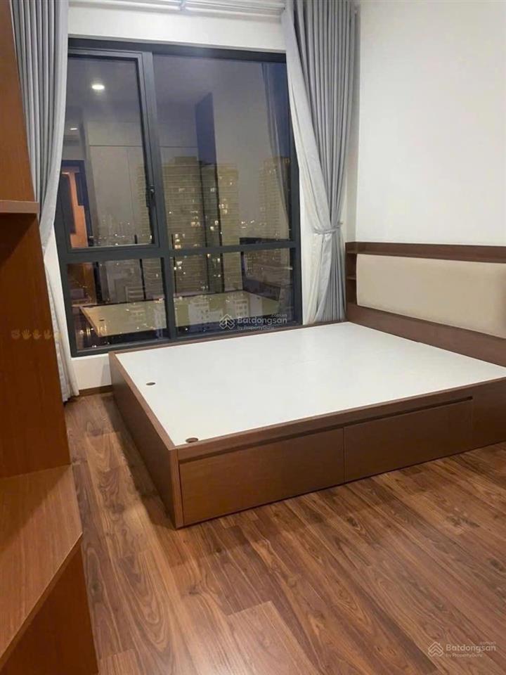Cho thuê căn 2pn giá cực tốt, chỉ 16 triệu/tháng  one verandah, bàn giao nội thất như hình
