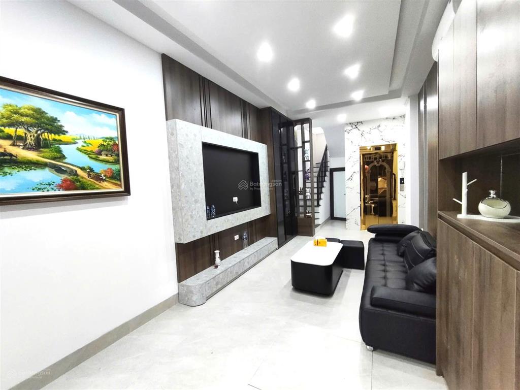 Trần khát chân  35m²  6 tầng thang máy  mặt ngõ 3m  chỉ 9.8 tỷ