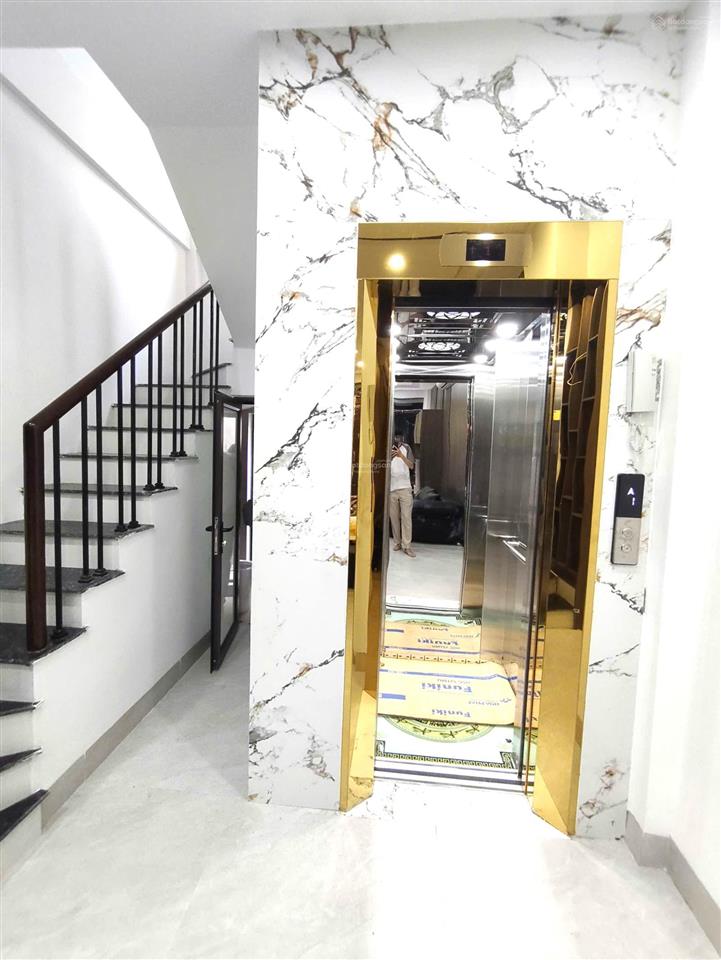 Trần khát chân  35m²  6 tầng thang máy  mặt ngõ 3m  chỉ 9.8 tỷ