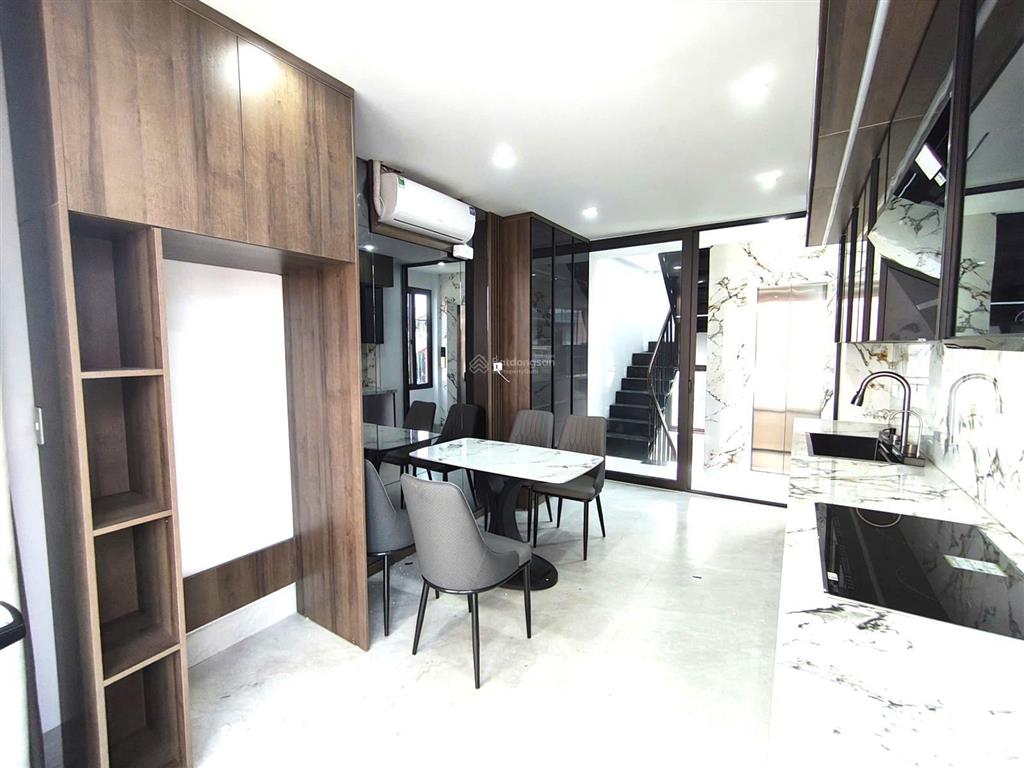 Trần khát chân  35m²  6 tầng thang máy  mặt ngõ 3m  chỉ 9.8 tỷ
