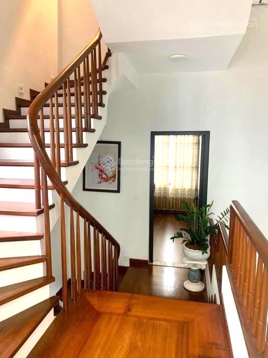Tạ quang bửu  01 nhà ra phố  62m2  lô góc 2 mặt thoáng  chỉ 10.8 tỷ