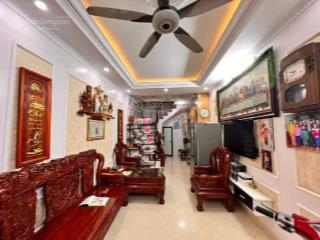 Lê thanh nghị  32m2  nhà dân xây  5 tầng 2 mặt thoáng  chỉ 8 tỷ 4