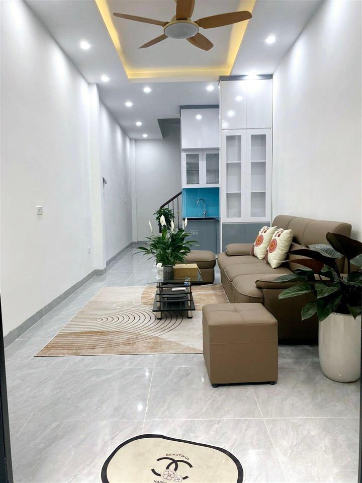 Võ thị sáu  3m mặt ngõ  35m2  5 tầng  chỉ 8.1 tỷ.