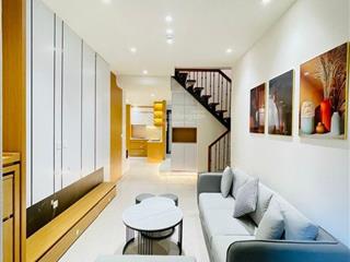 Lê đại hành  52m2  10m ra phố  5 phòng  full nội thất  chỉ 9 tỷ 9